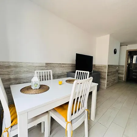 Apartamento Moderno Puerta Del Sol Piscina, Wi-fi E Terrazza A *